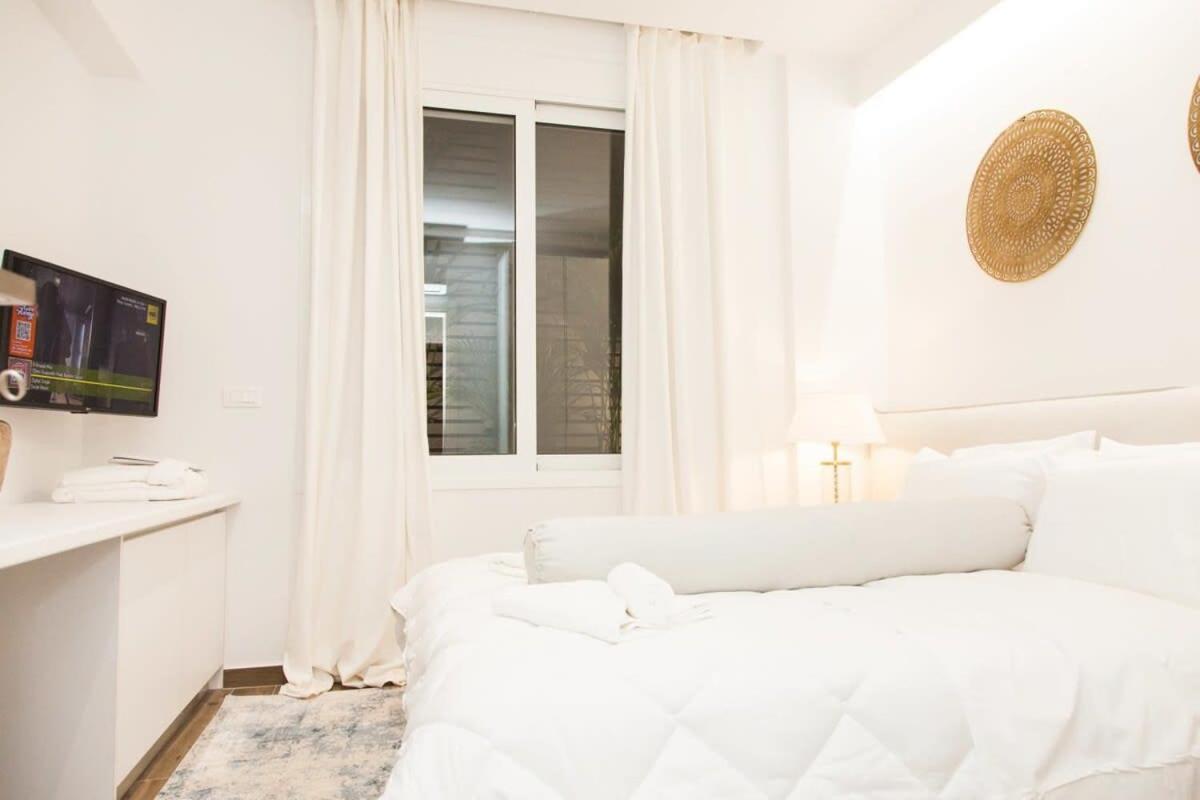 Comfortable 2 Bd Apt Near Sintagma Square เอเธนส์ ภายนอก รูปภาพ