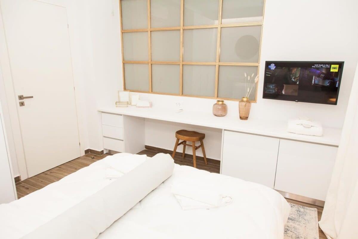 Comfortable 2 Bd Apt Near Sintagma Square เอเธนส์ ภายนอก รูปภาพ