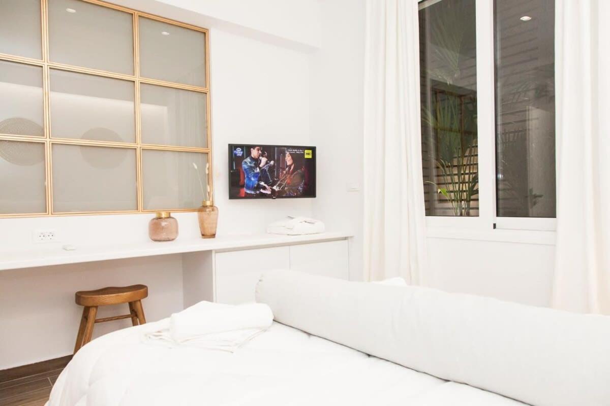 Comfortable 2 Bd Apt Near Sintagma Square เอเธนส์ ภายนอก รูปภาพ